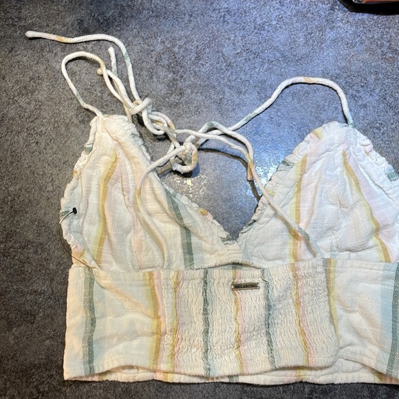 Billabong x The Salty Blonde 100% cotton crop top - Picture 3 of 3